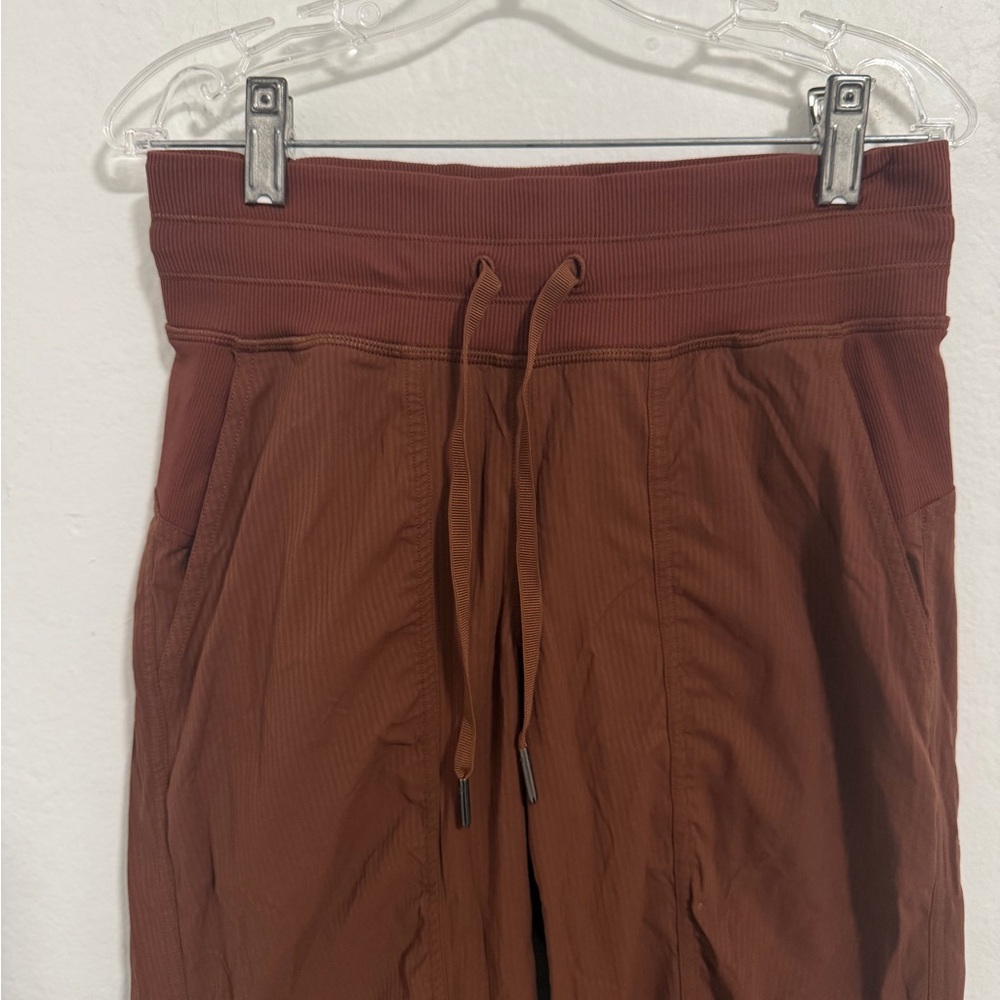 Lululemon Dance Studio Mid-rise Joggers Size 2 Roasted Brown - Picture 3 of 11